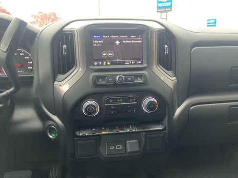 Certified 2022 Chevrolet Silverado 1500 W/T w/ WT Value Package image 25