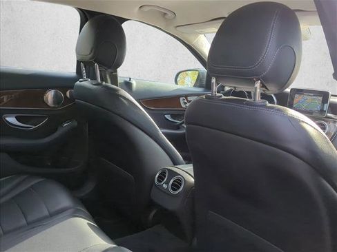 Used 2015 Mercedes-Benz C 300 4MATIC Sedan w/ Premium 1 Package image 19