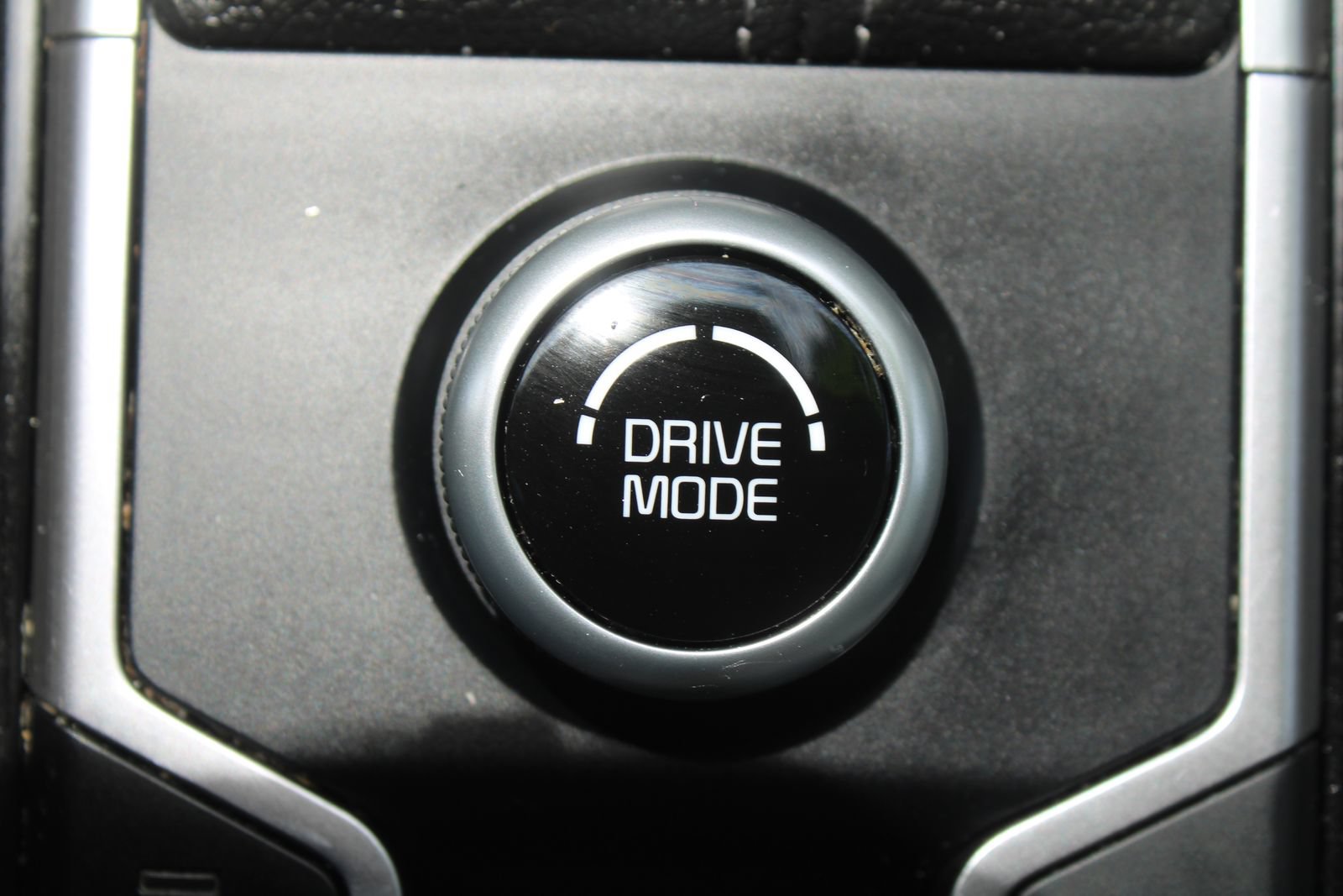 Certified 2022 Kia Sorento SX FWD image 37