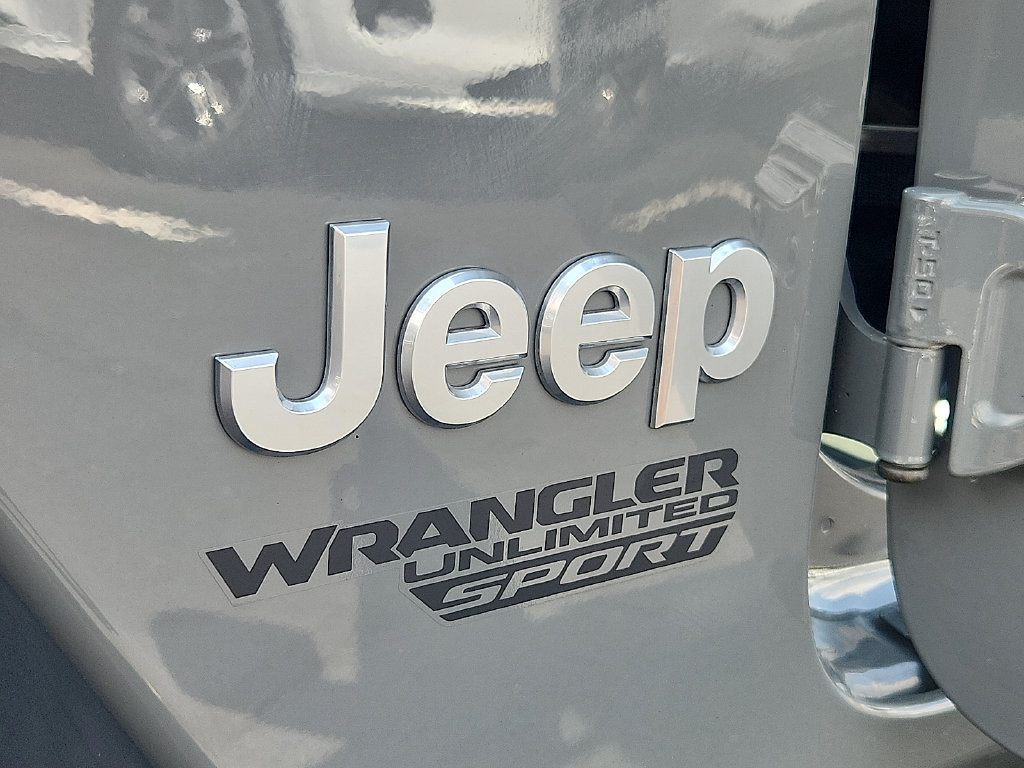 Used 2021 Jeep Wrangler Unlimited Sport AWD/4WD image 30