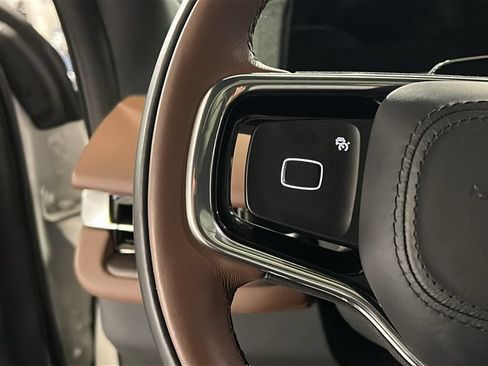 Used 2026 Lincoln Navigator L Reserve AWD/4WD image 13