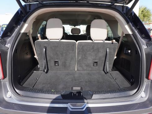 Certified 2021 Ford Explorer 2WD image 25