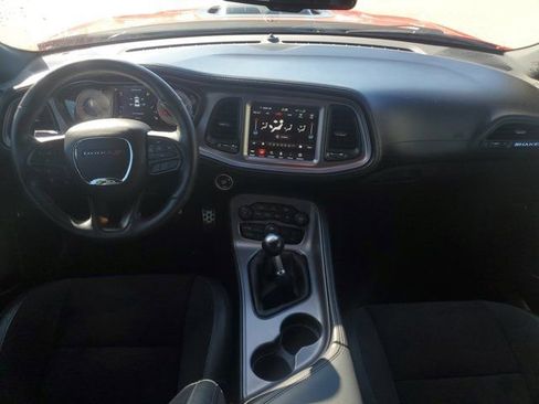 Used 2023 Dodge Challenger R/T w/ Plus Package image 18