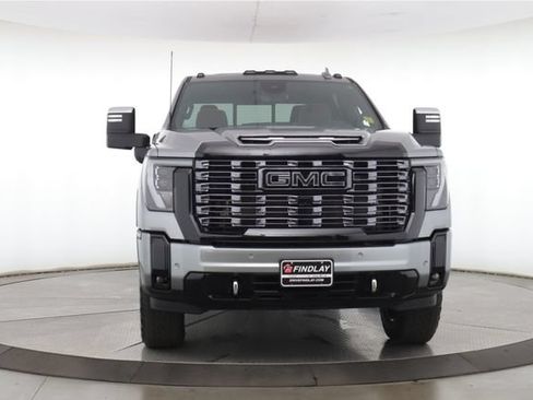 Used 2026 GMC Sierra 2500 Denali Ultimate AWD/4WD image 12