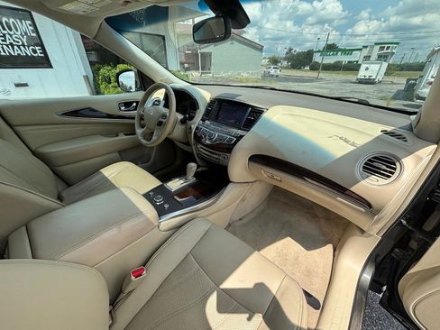 Used 2014 INFINITI QX60 Luxe w/ Premium Plus Package AWD/4WD image 40