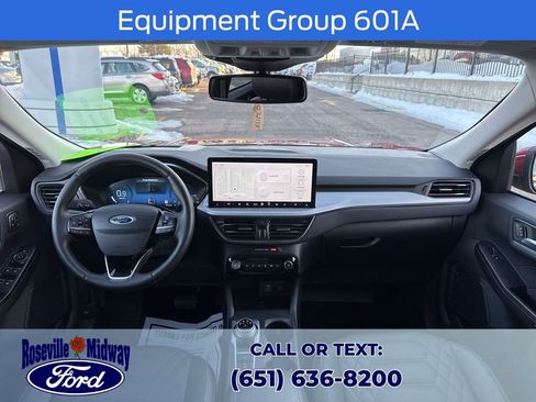 Used 2023 Ford Escape Platinum w/ Premium Technology Package image 11