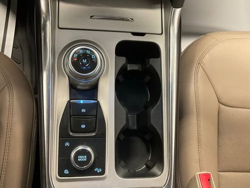 Used 2021 Ford Explorer Limited w/ Equipment Group 301A image 28