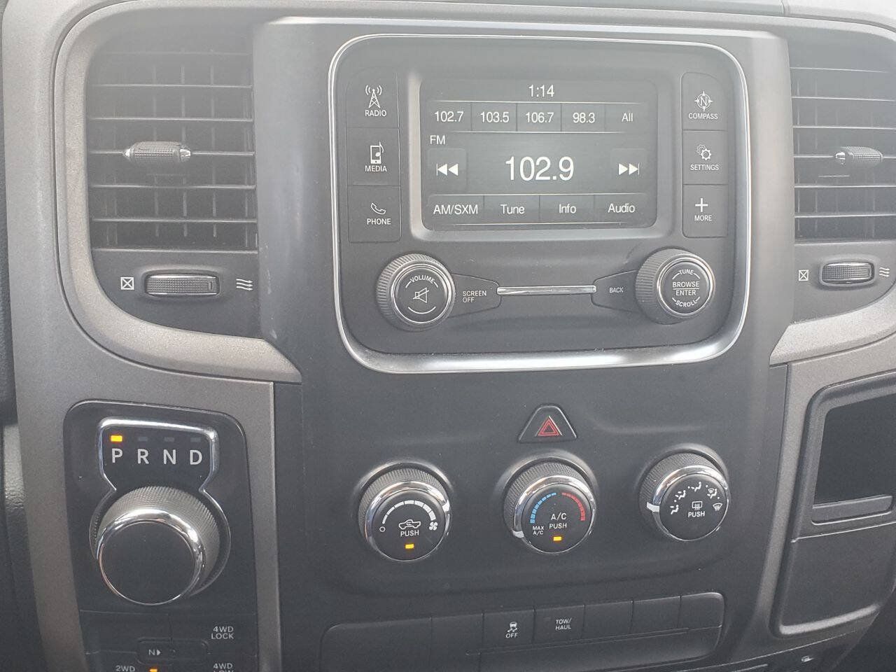 Used 2015 RAM 1500 Express AWD/4WD image 16