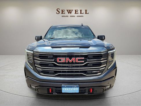 Used 2023 GMC Sierra 1500 AT4 w/ AT4 Preferred Package AWD/4WD image 8