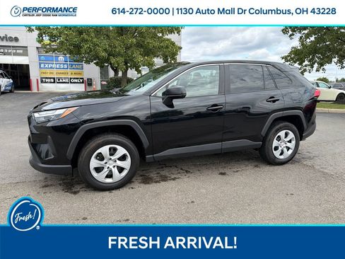 Used 2025 Toyota RAV4 LE FWD image 5