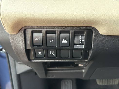 Used 2022 Subaru Ascent Touring AWD/4WD image 46
