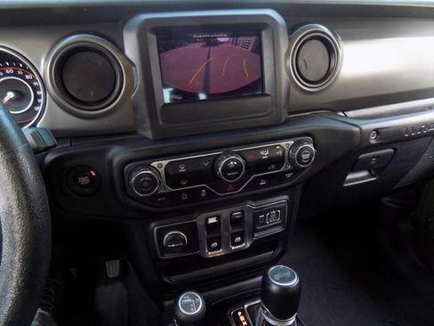 Certified 2023 Jeep Wrangler Sport AWD/4WD image 15
