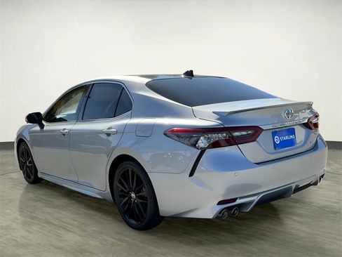 Used 2023 Toyota Camry XSE image 5