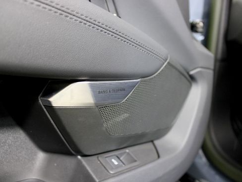 Used 2023 Audi e-tron GT Premium Plus image 10