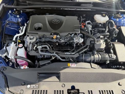 Used 2025 Toyota Camry XSE FWD image 26