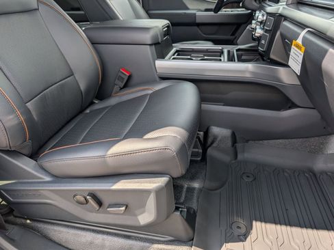 New 2026 Ford F250 Lariat image 31