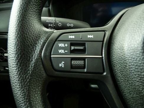 Used 2024 Honda Accord EX image 11