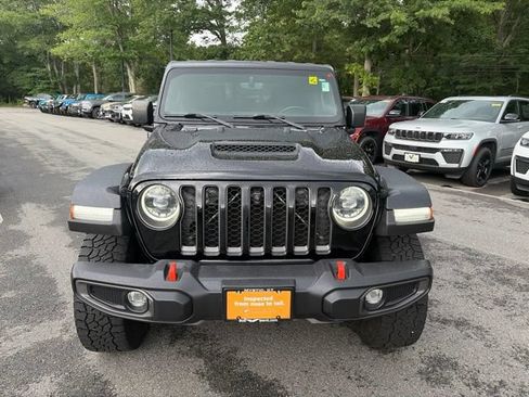 Used 2023 Jeep Gladiator Mojave w/ LED Lighting Group AWD/4WD image 9