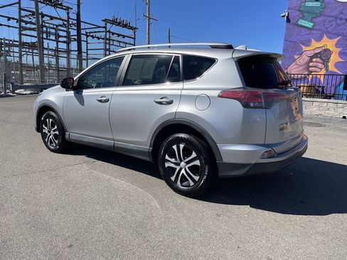 Used 2016 Toyota RAV4 LE image 3