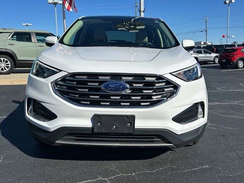 Used 2022 Ford Edge SEL w/ Convenience Package image 2