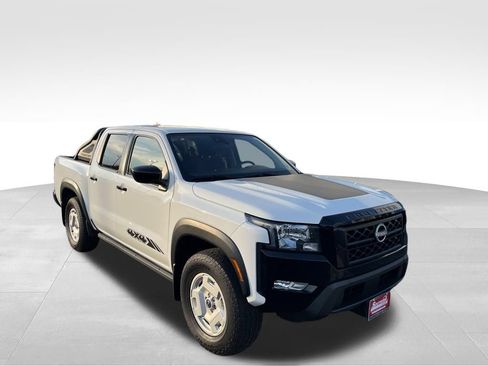 Used 2024 Nissan Frontier SV w/ Hardbody Edition AWD/4WD image 38