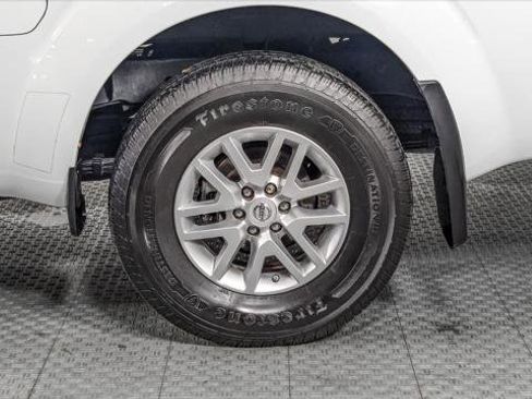 Used 2019 Nissan Frontier SV image 27