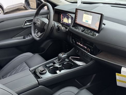 New 2026 Nissan Rogue Platinum w/ Platinum Premium Package AWD/4WD image 6