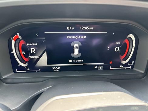 Certified 2025 Nissan Rogue Platinum w/ Platinum Premium Package FWD image 38