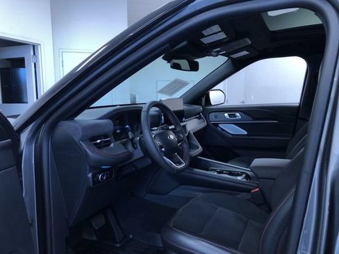 Used 2025 Ford Explorer ST w/ Sun And Sound Package AWD/4WD image 11