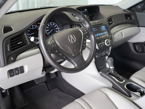 Used 2020 Acura ILX FWD image 11