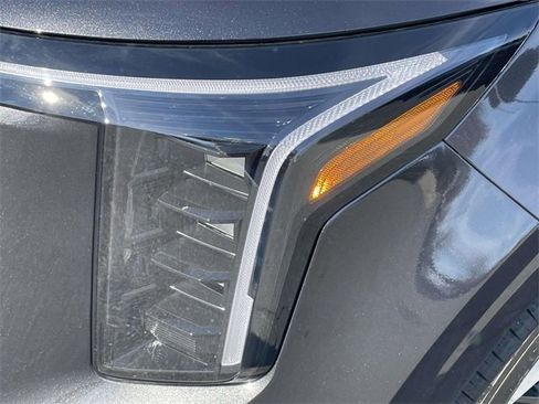 New 2026 Kia Carnival EX image 13