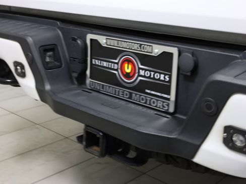 Used 2022 Ford F150 Raptor w/ Raptor 37 Performance Package AWD/4WD image 29