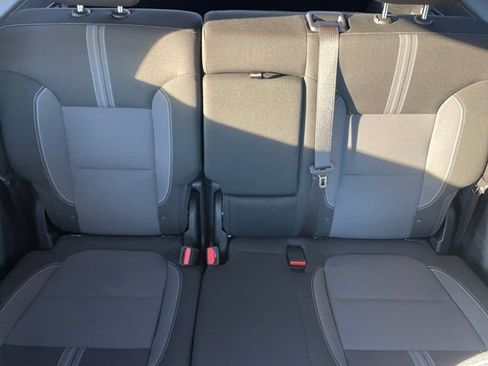 Used 2025 Chevrolet Blazer LT image 16