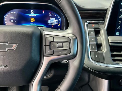 Used 2024 Chevrolet Suburban Z71 w/ Z71 Off-Road Package AWD/4WD image 24