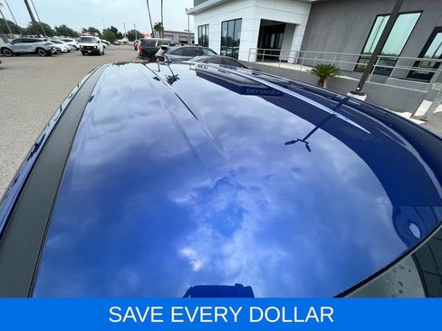 Used 2022 Nissan Rogue SV FWD image 6