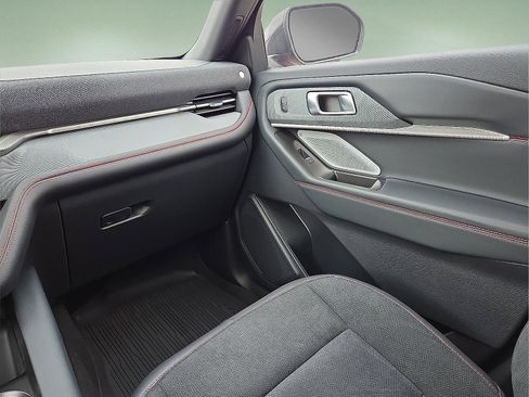 New 2026 Ford Explorer ST w/ Sun And Sound Package image 13