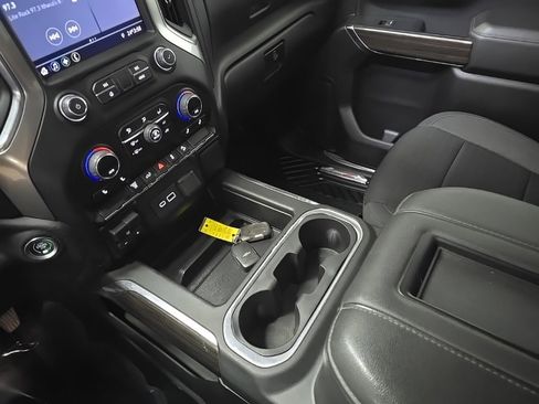 Used 2022 Chevrolet Silverado 3500 LT w/ Convenience Package image 26