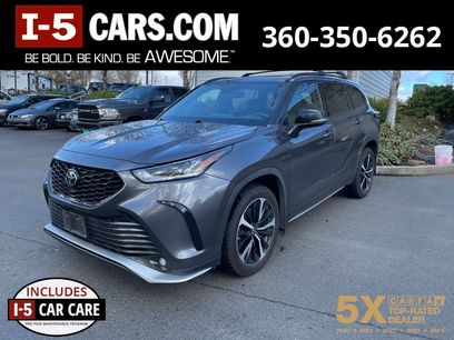 Used 2022 Toyota Highlander XSE