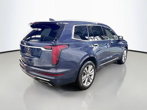 Used 2024 Cadillac XT6 Premium Luxury AWD/4WD image 9