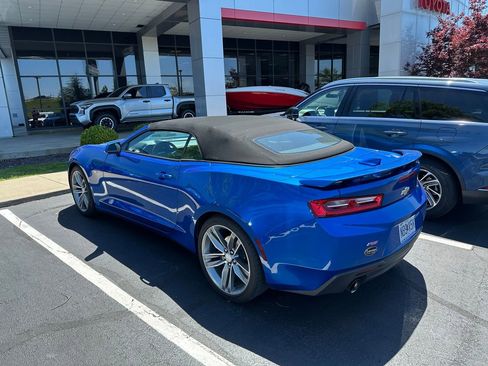 Used 2017 Chevrolet Camaro LT w/ RS Package RWD image 7