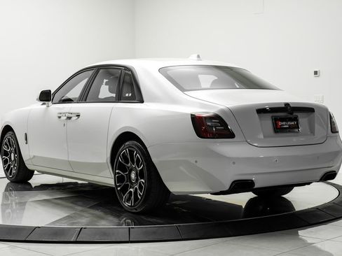 Used 2022 Rolls-Royce Ghost Black Badge AWD/4WD image 10
