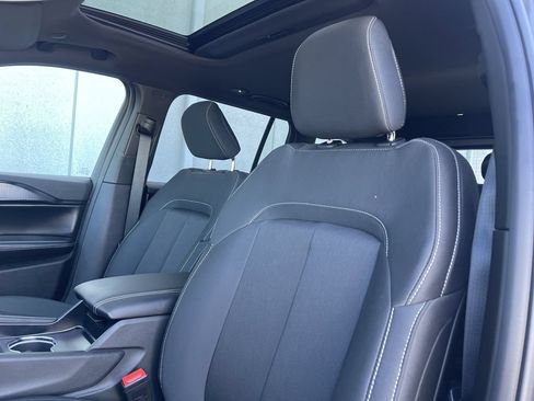 New 2026 Jeep Grand Cherokee Laredo X AWD/4WD image 17