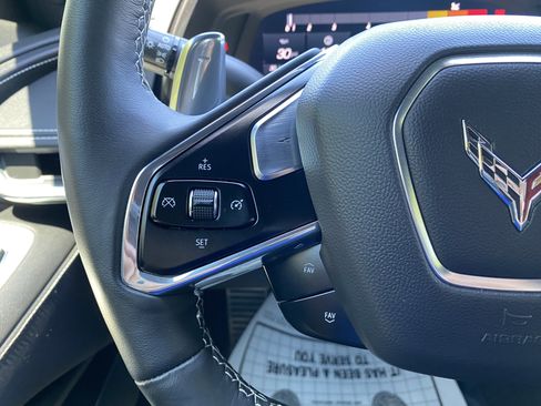 Used 2020 Chevrolet Corvette Stingray Preferred Cpe w/ 2LT Preferred Equipment Group RWD image 20