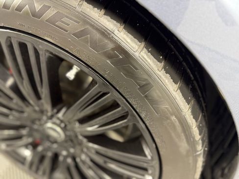 Used 2018 Land Rover Range Rover Sport HSE Dynamic AWD/4WD image 18