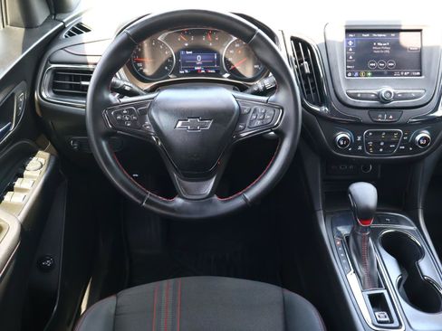 Used 2023 Chevrolet Equinox RS FWD image 10