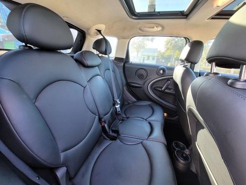 Used 2016 MINI Cooper Clubman image 11