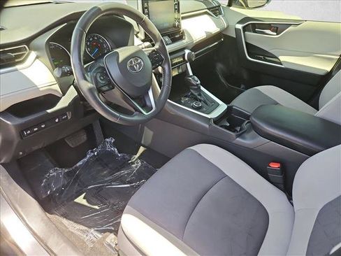 Used 2020 Toyota RAV4 XLE w/ Convenience Package AWD/4WD image 13