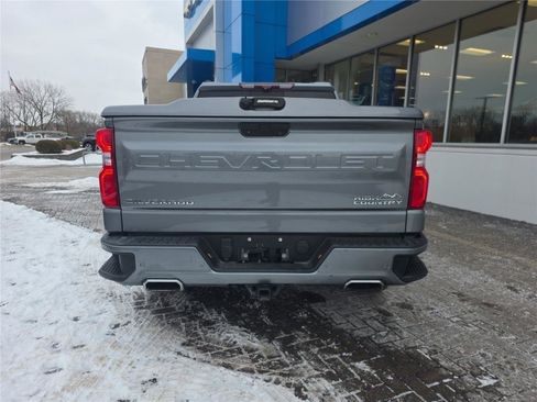 Used 2020 Chevrolet Silverado 1500 High Country w/ Technology Package AWD/4WD image 4