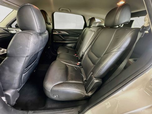 Used 2021 MAZDA CX-9 Touring FWD image 29