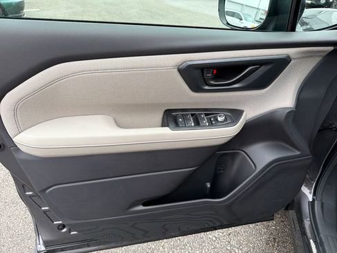 New 2026 Subaru Forester Premium AWD/4WD image 17